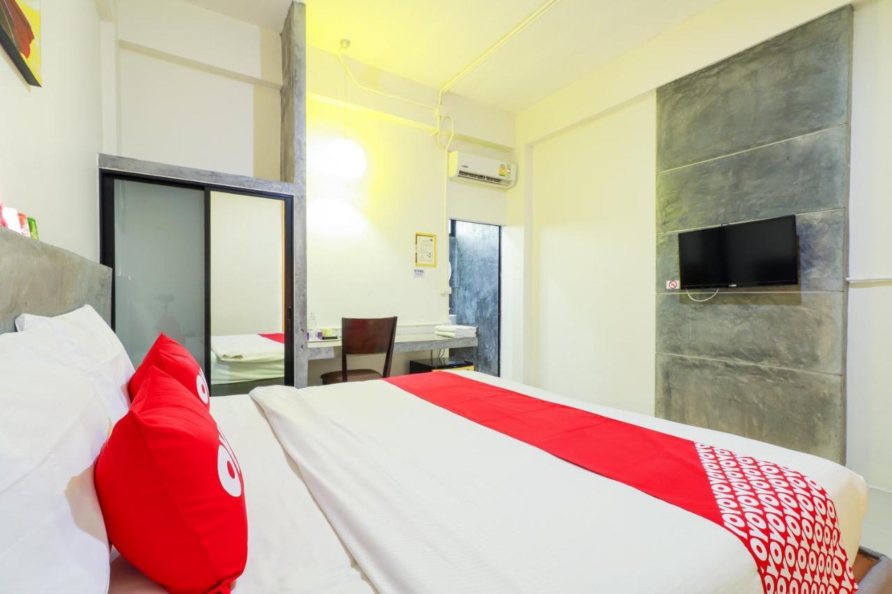 Oyo 412 7 Days Hotel 清邁 外观 照片