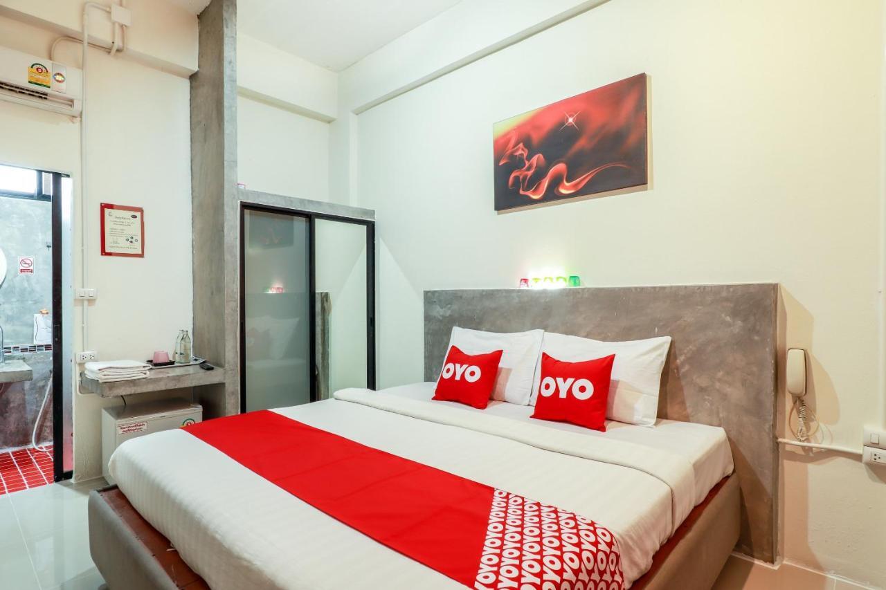 Oyo 412 7 Days Hotel 清邁 外观 照片